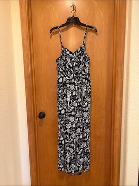 Knox Rose Black and White Floral Jumpsuit